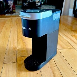 Keurig K-mini Single Serve machine